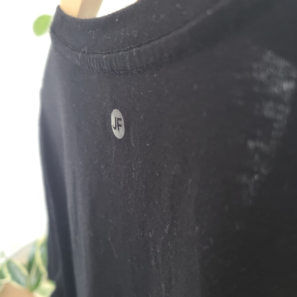 Joe Fresh Active Black Basic T-Shirt Men's - Picture 2 of 6